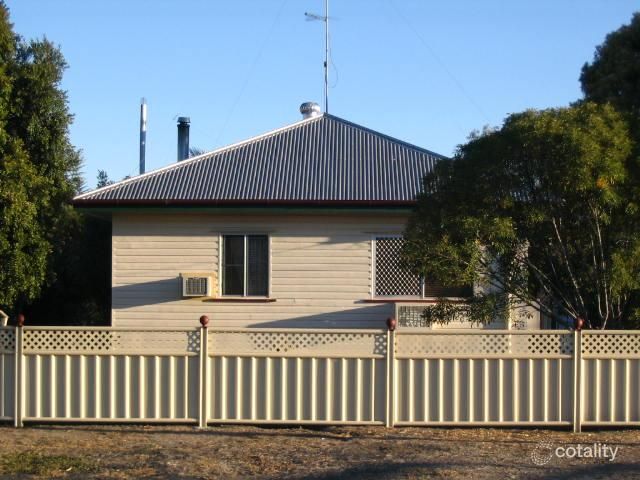 92 Bowen St, Goondiwindi, QLD 4390