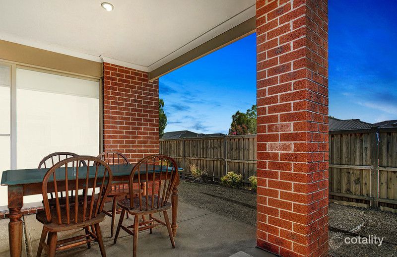 10 Tamborine Ave, Point Cook, VIC 3030