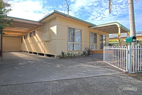 50 Moss Ave, Toukley, NSW 2263