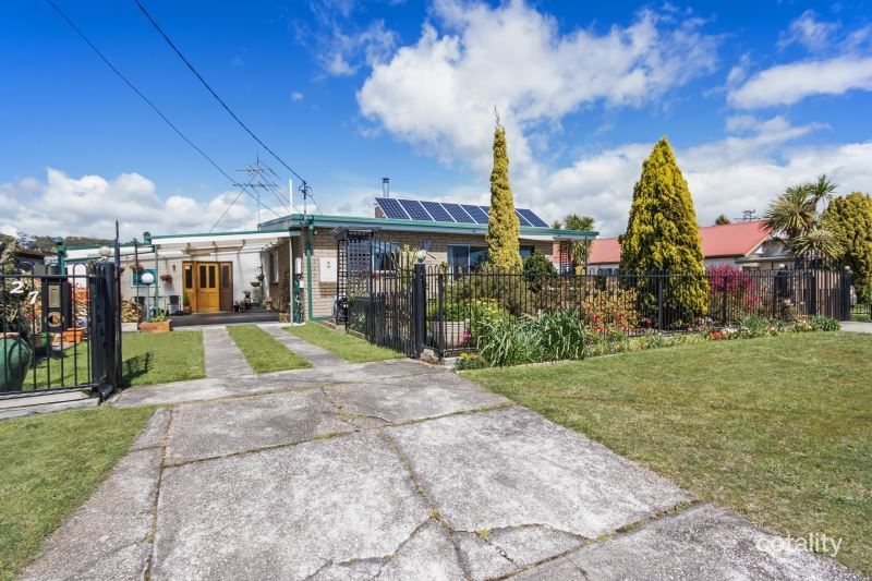 27 Scott St, Beauty Point, TAS 7270