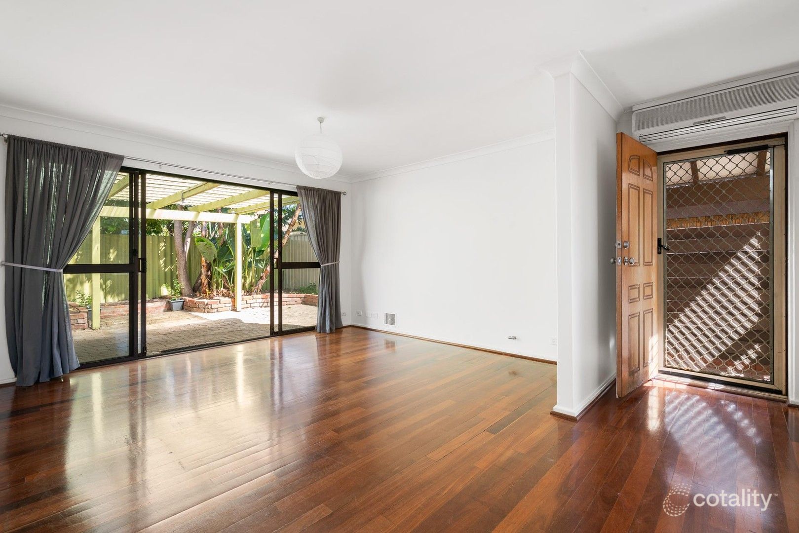 13/6 Tennivale Pl, North Perth, WA 6006