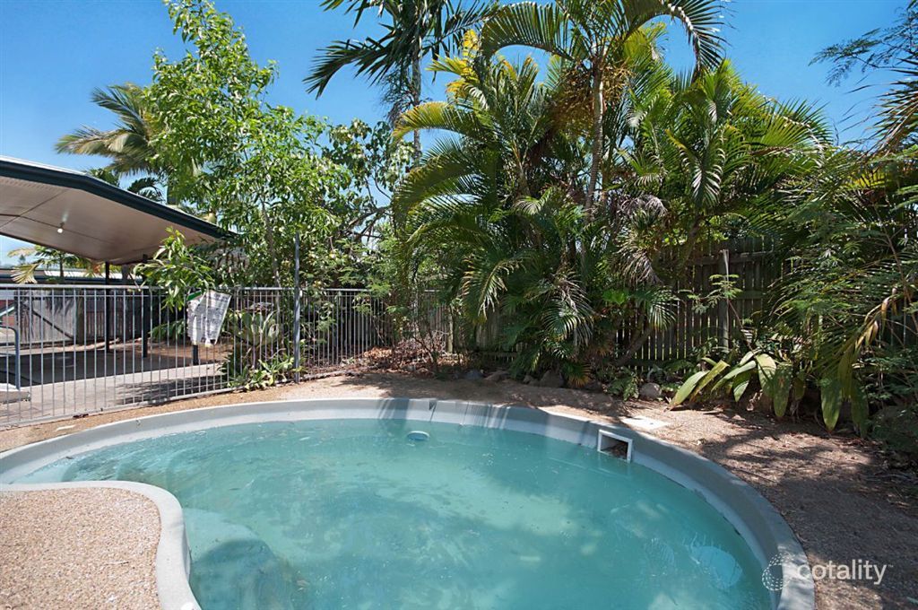 6 Karangi St, Rasmussen, QLD 4815