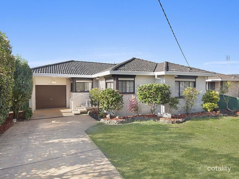17 Neptune St, Umina Beach, NSW 2257