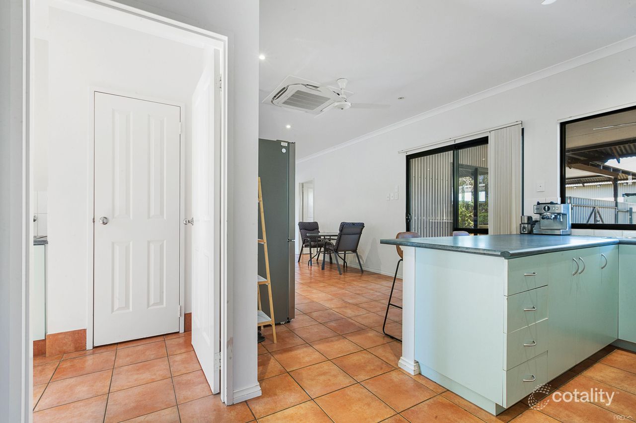 12 Armstrong Dr, Baynton, WA 6714