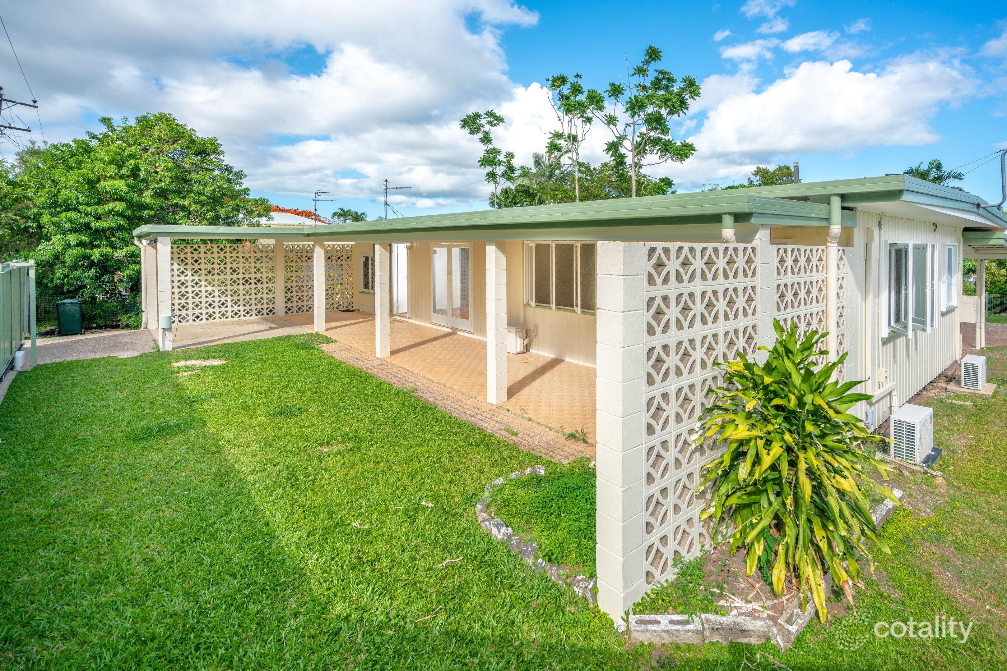 166 Progress Rd, White Rock, QLD 4868