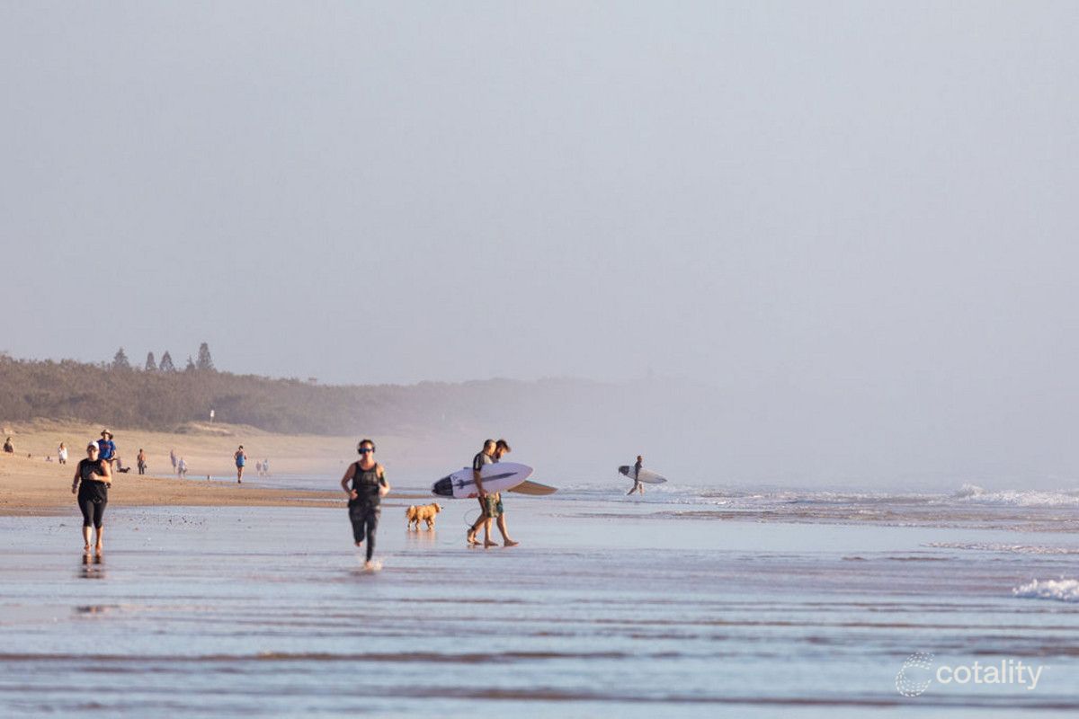 2 Bow Ct, Wurtulla, QLD 4575