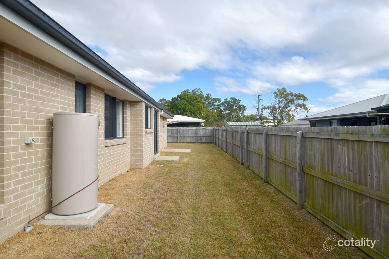 44 Powell Cl, New Auckland, QLD 4680