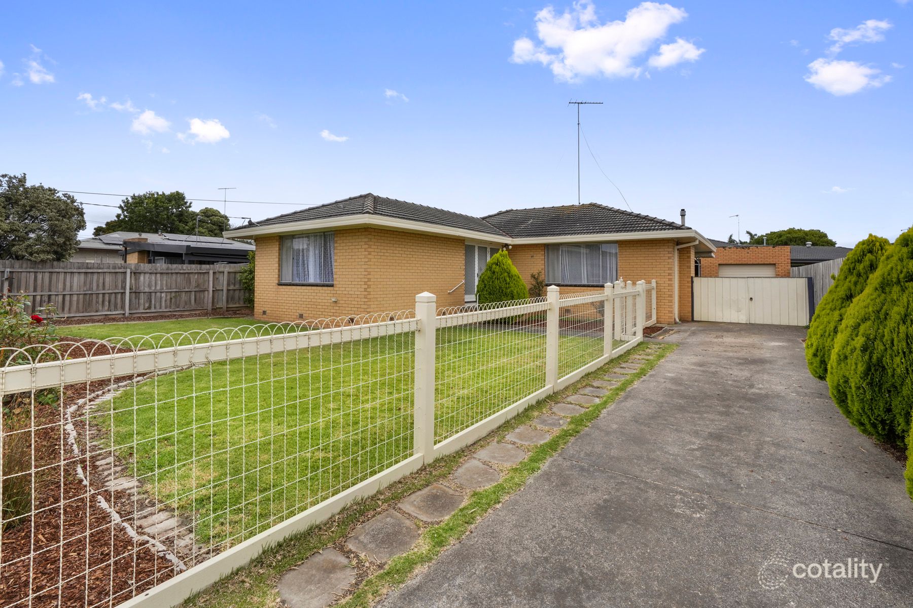 46 Pioneer Rd, Grovedale, VIC 3216