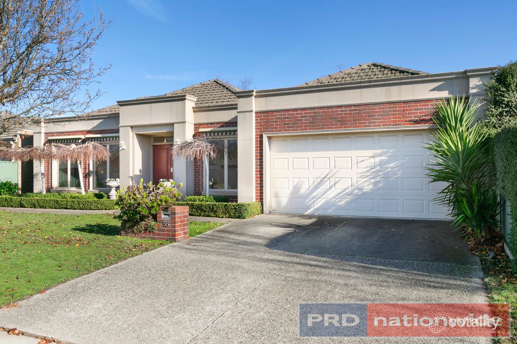 55 St Michaels Pl, Lake Gardens, VIC 3355