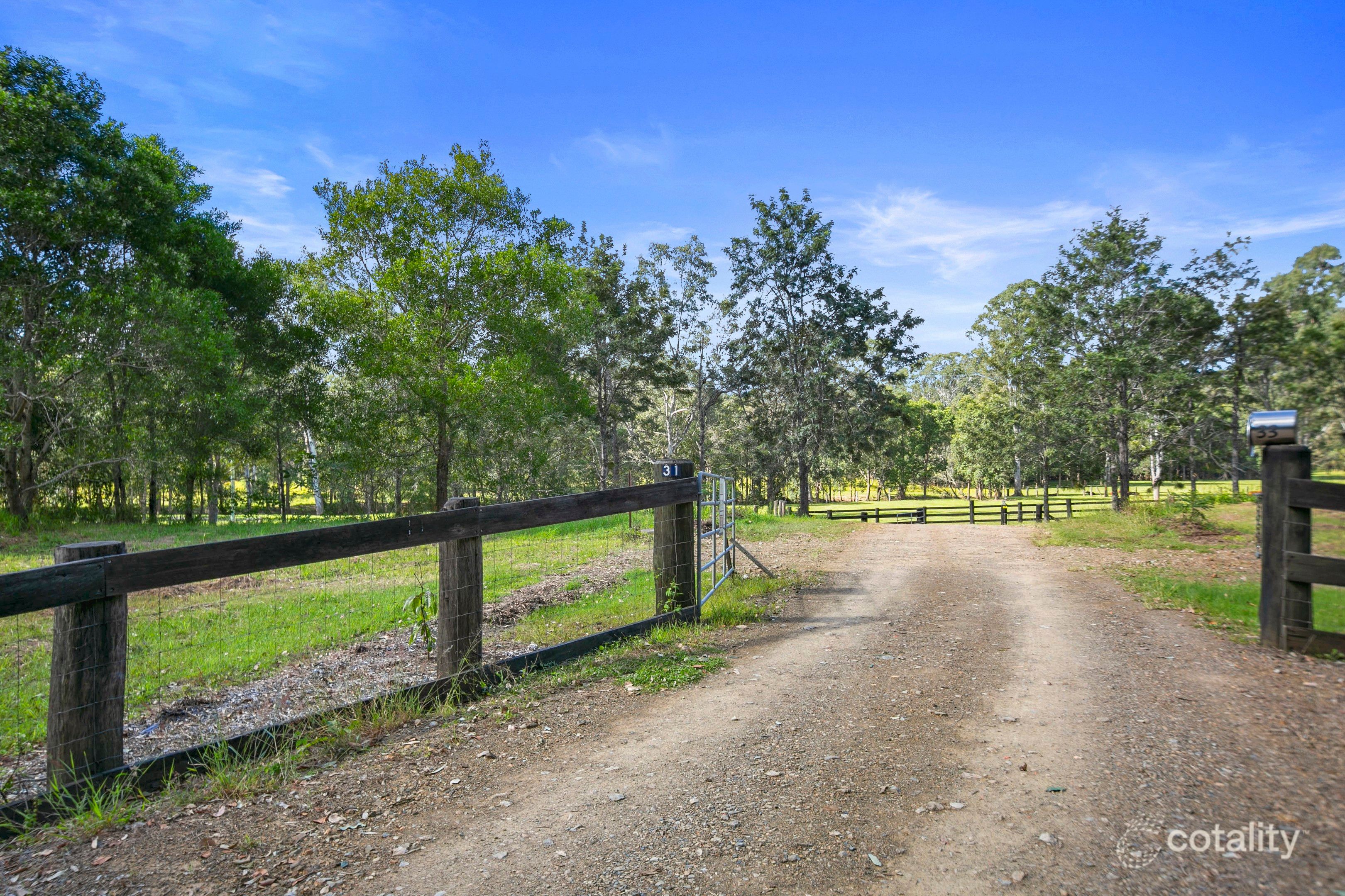 31 Nura Lane, Traveston, QLD 4570
