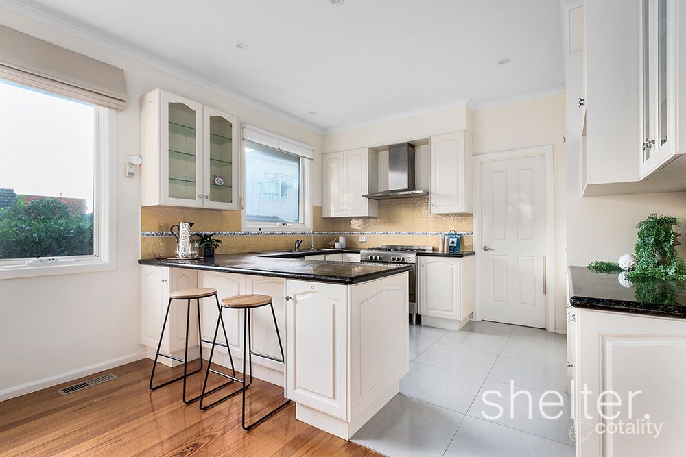 38 Victory Bvd, Ashburton, VIC 3147