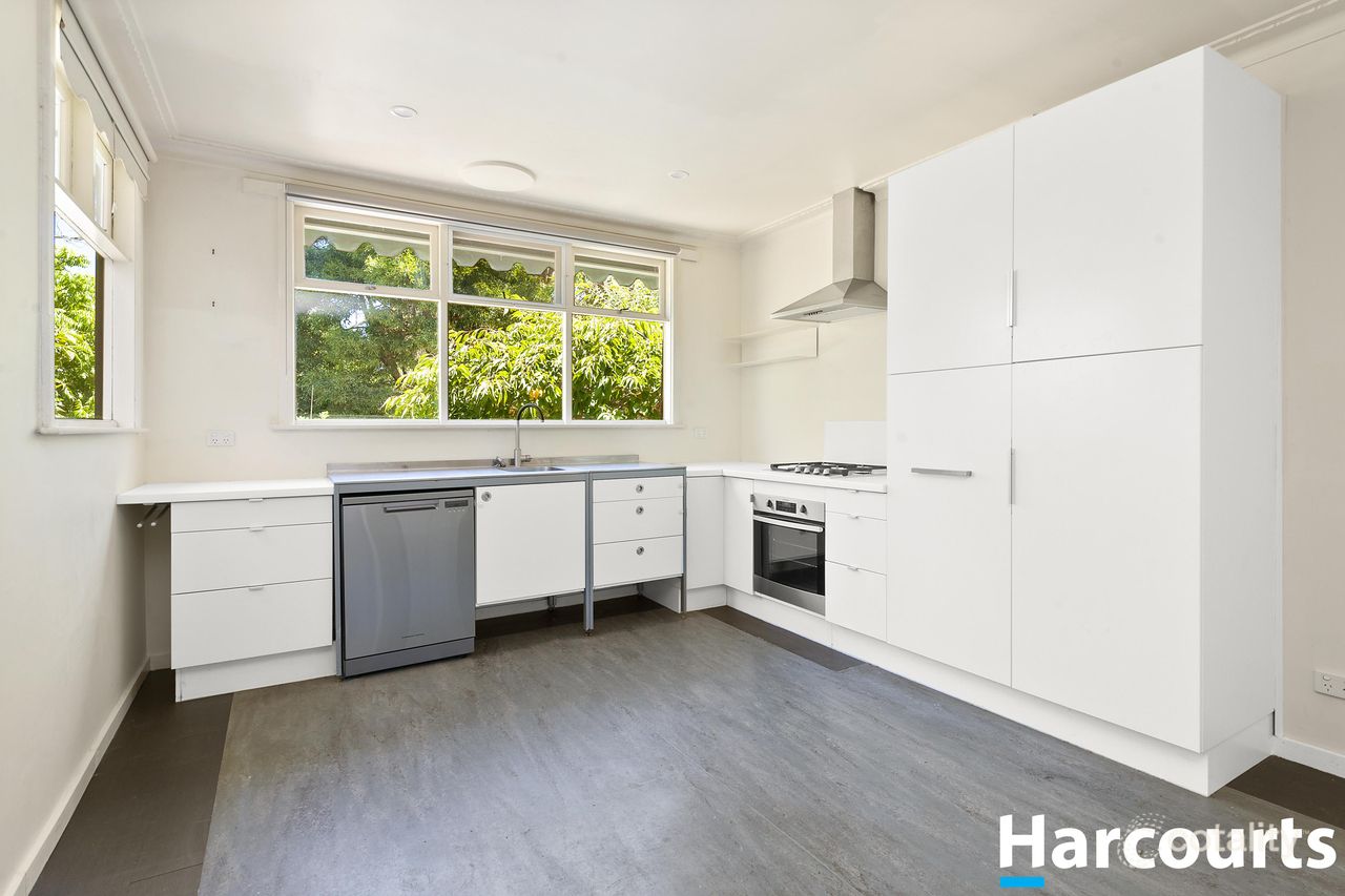 704 Cathcart St, Buninyong, VIC 3357