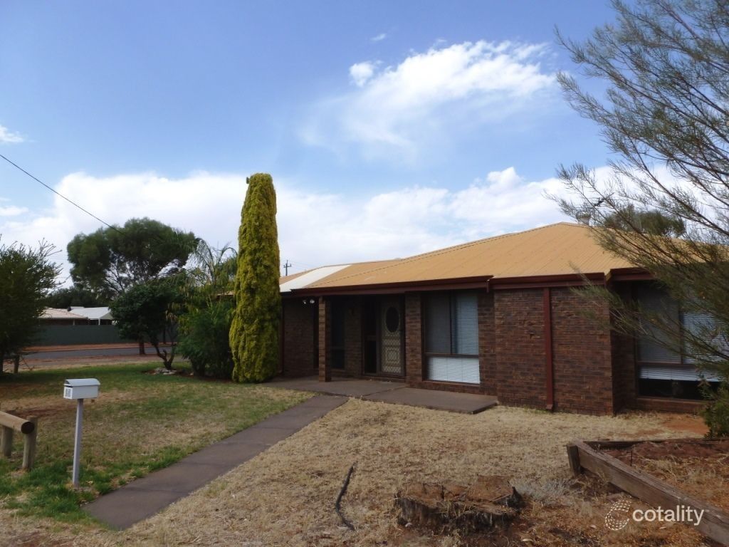 25 Shaw St, West Lamington, WA 6430