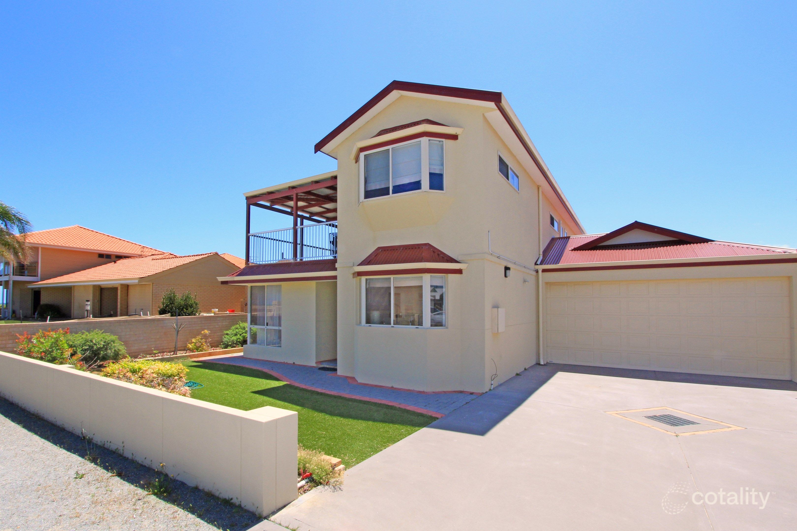 32 Doust St, Jurien Bay, WA 6516