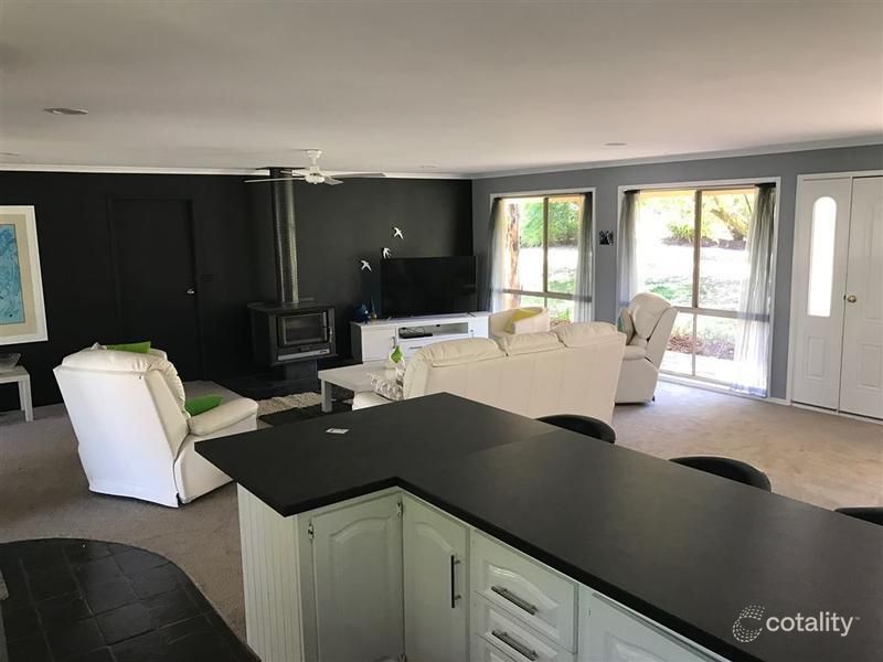 23 Edwards Rd, Alexandra, VIC 3714