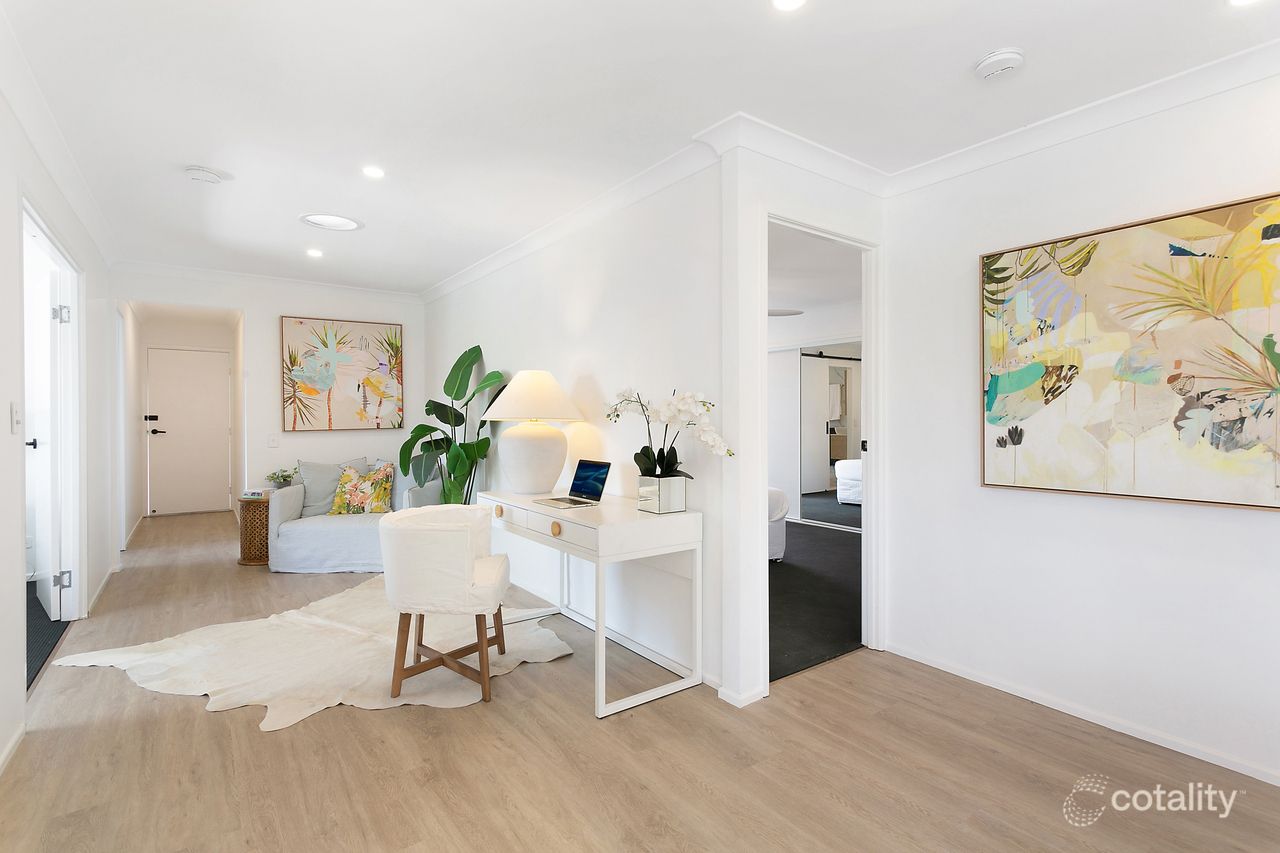 14 Huntingdale Cres, Robina, QLD 4226