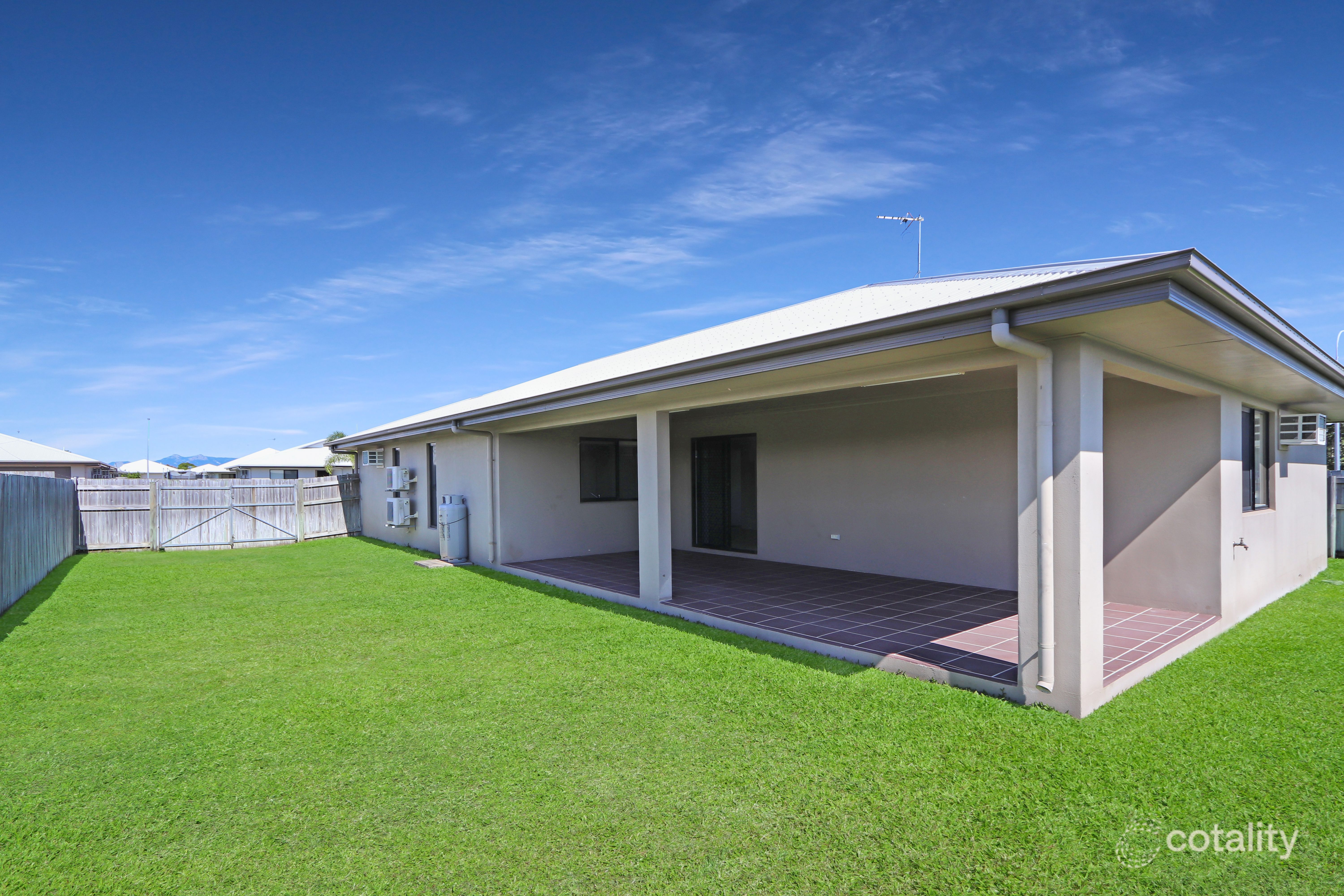 3 Epping Way, Mount Low, QLD 4818