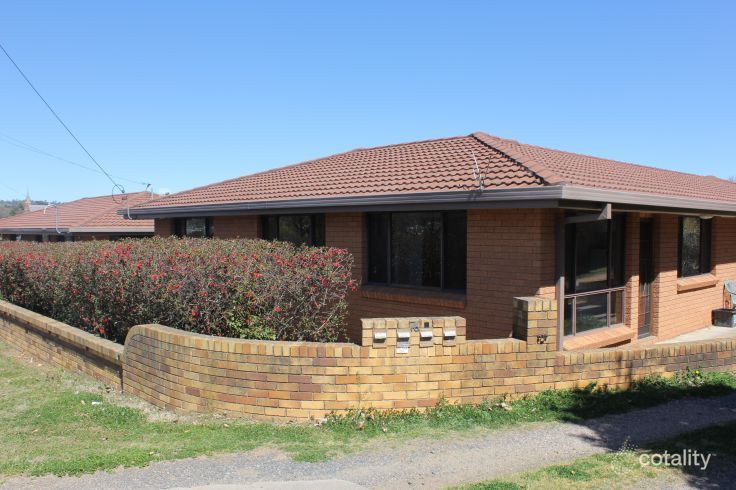 1/76 Faulkner St, Armidale, NSW 2350