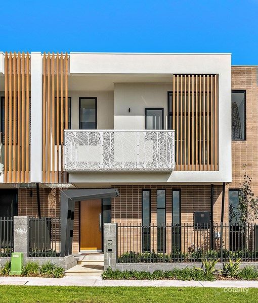 100 The Promontory Dr, Shell Cove, NSW 2529