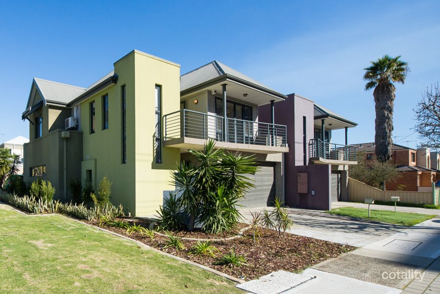 15b Leeder St, Glendalough, WA 6016