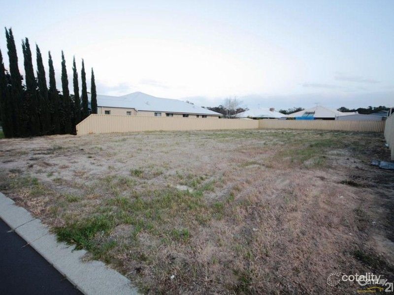 8 Magnolia Dr, Glen Iris, WA 6230