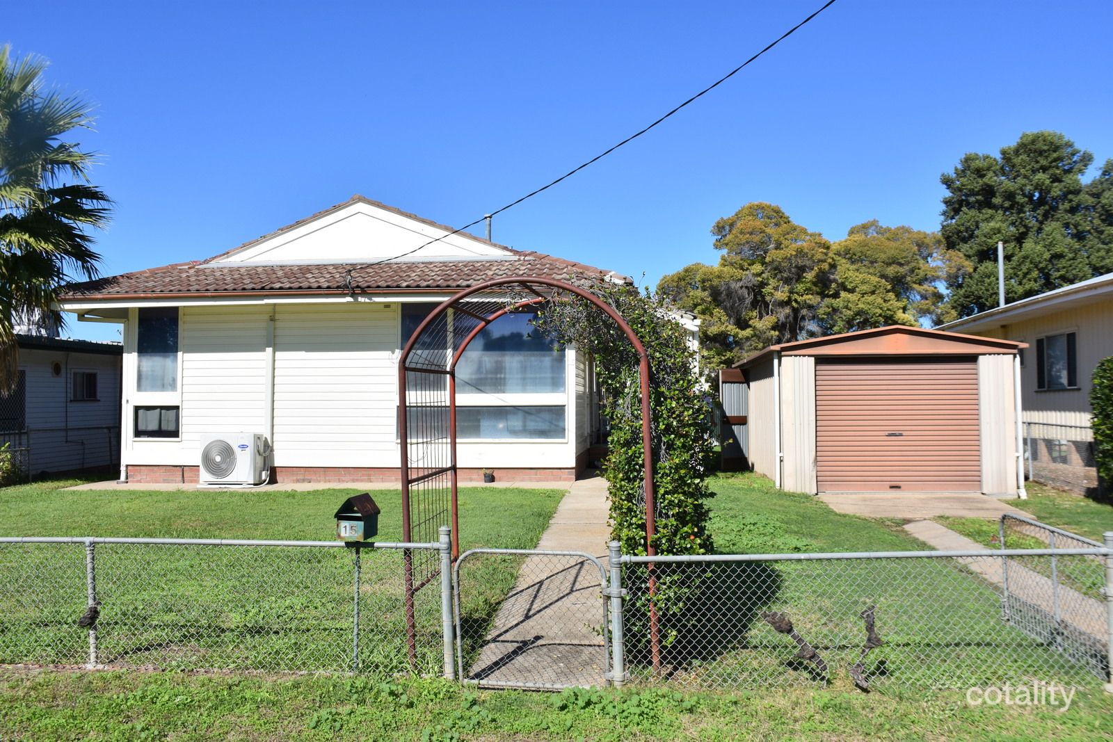 15 Delander Cres, Moree, NSW 2400