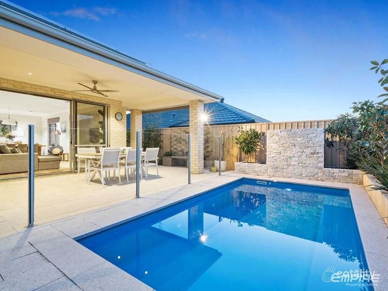 137 Frankland Ave, Hammond Park, WA 6164