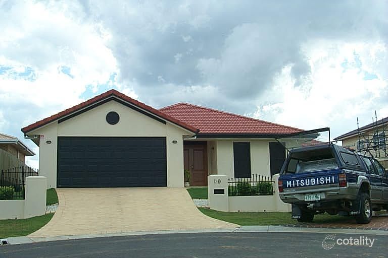 19 Polaris Pl, Bridgeman Downs, QLD 4035