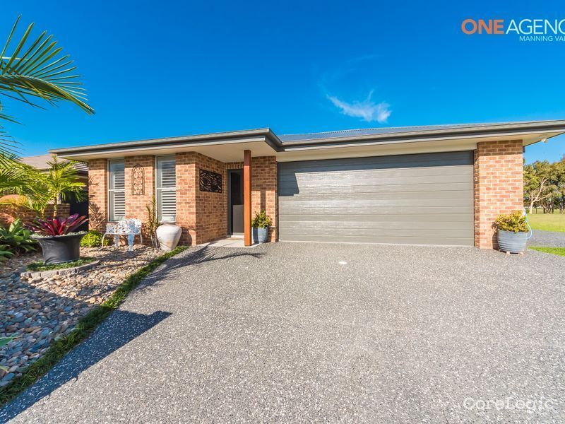 20 Pretoria Pde, Harrington, NSW 2427
