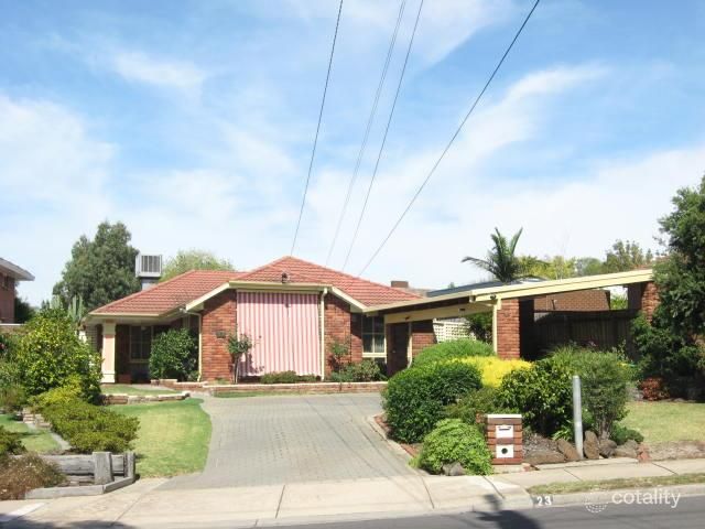 23 Boeing Rd, Strathmore Heights, VIC 3041