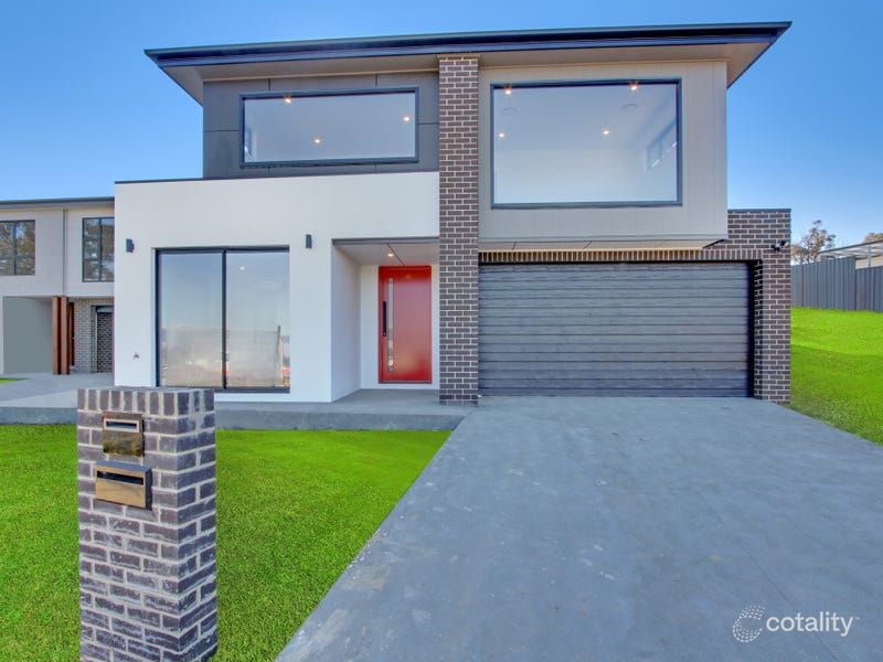 16 Fullston Way, Holt, ACT 2615