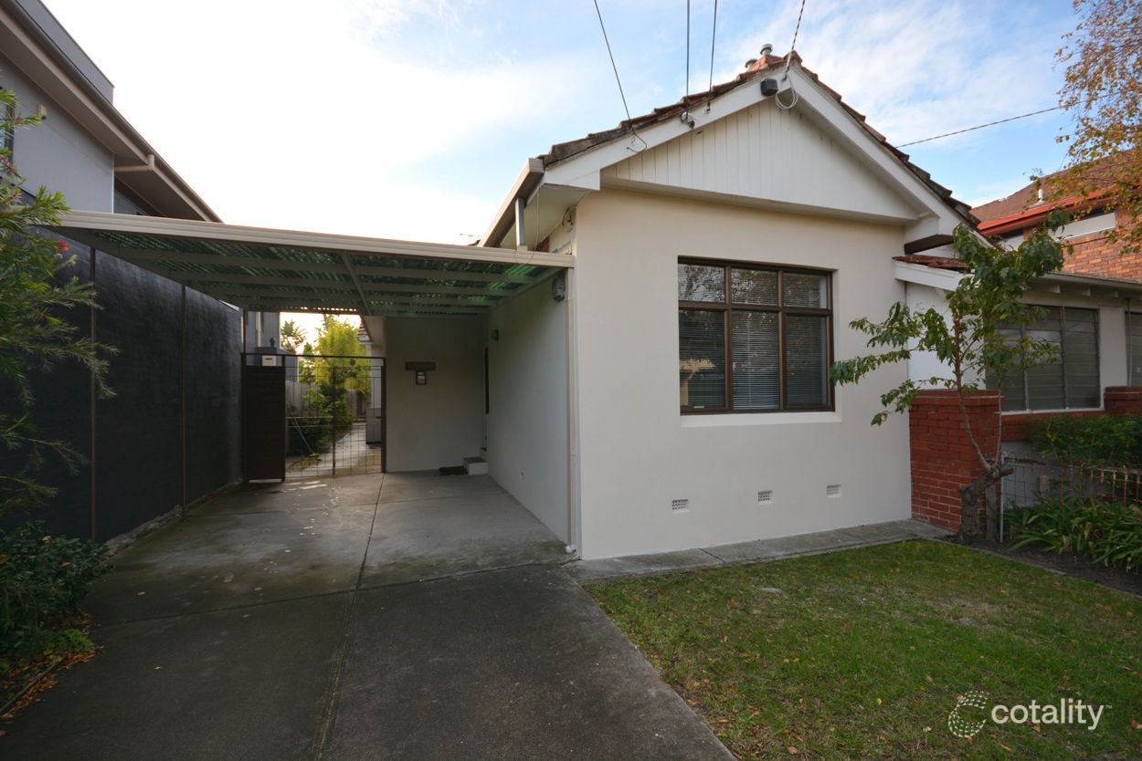 12 Milburn Gr, St Kilda East, VIC 3183