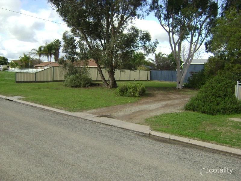 14 Swan St, Kerang, VIC 3579