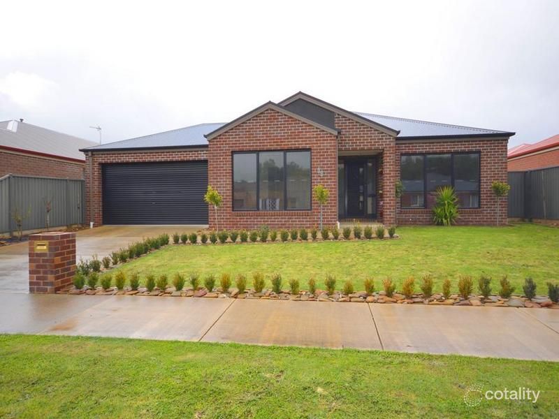 14 King George Way, Mitchell Park, VIC 3355