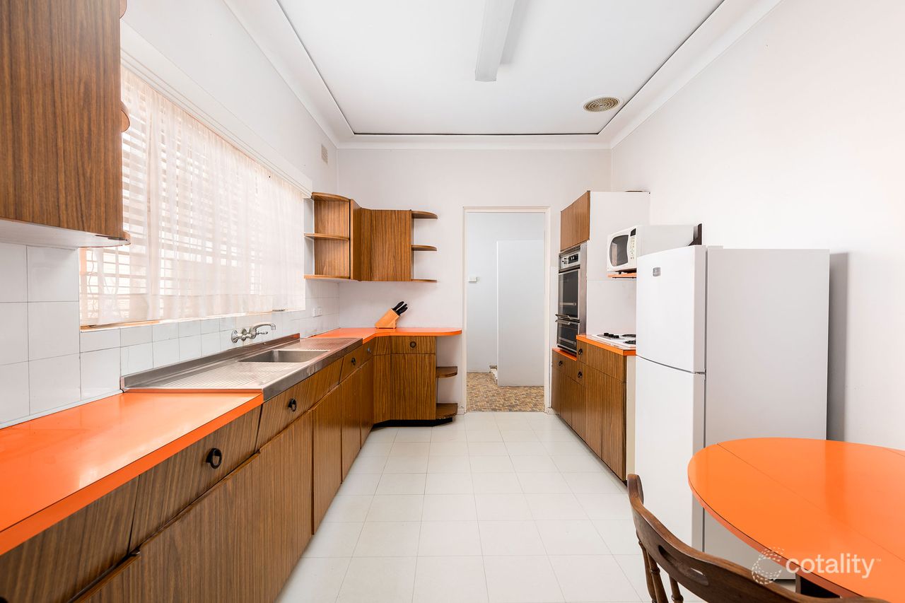 27 Allawah Ave, Carss Park, NSW 2221