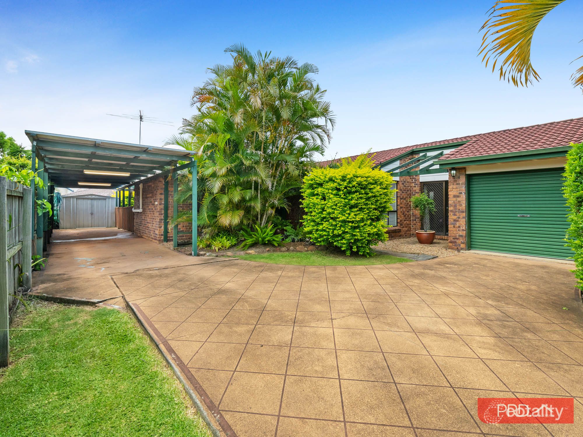 13 Woodley Ave, Loganholme, QLD 4129