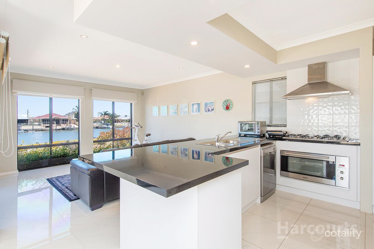 62 Murray Waters Bvd, South Yunderup, WA 6208