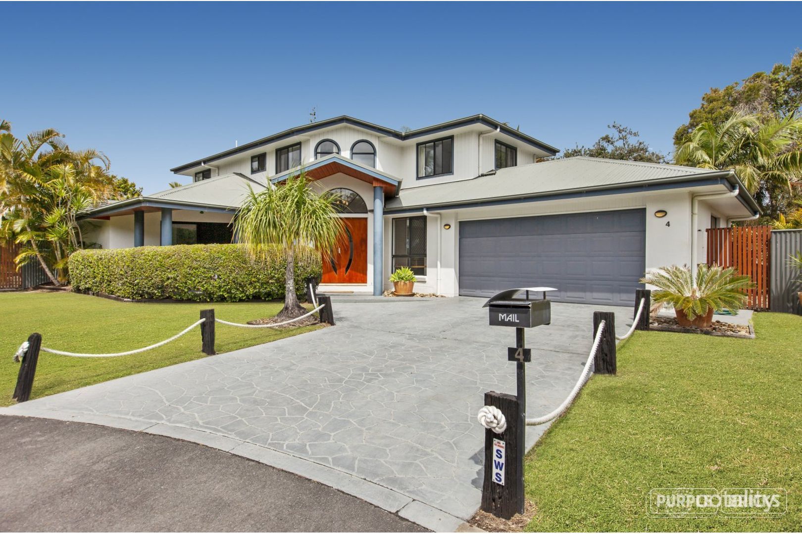 4 Dugun Ct, Ocean Shores, NSW 2483