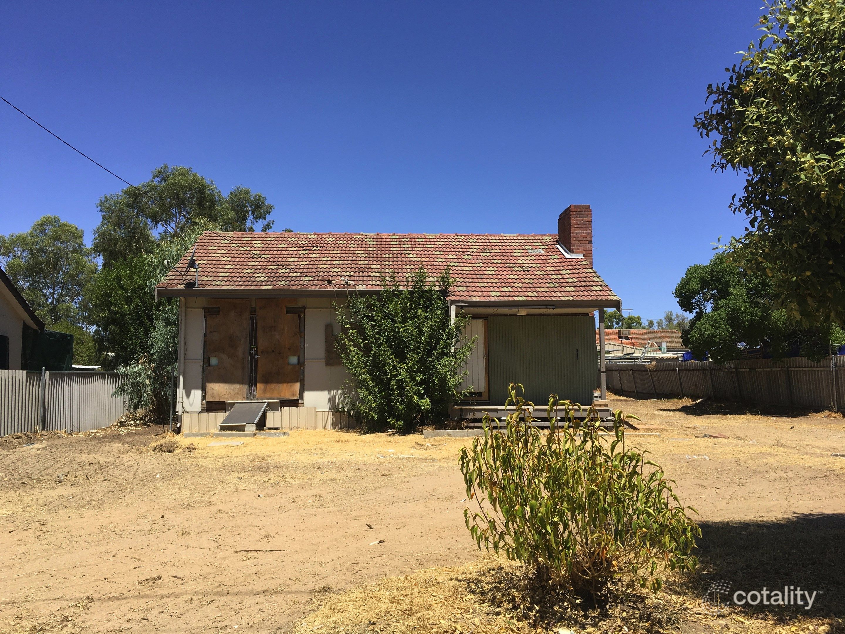 90 Suburban Rd, Northam, WA 6401