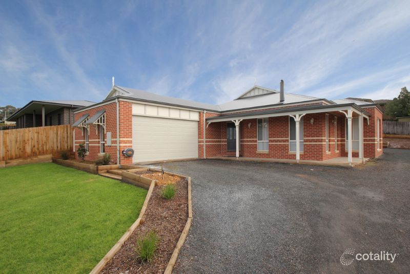12 Silverback Pl, Leongatha, VIC 3953