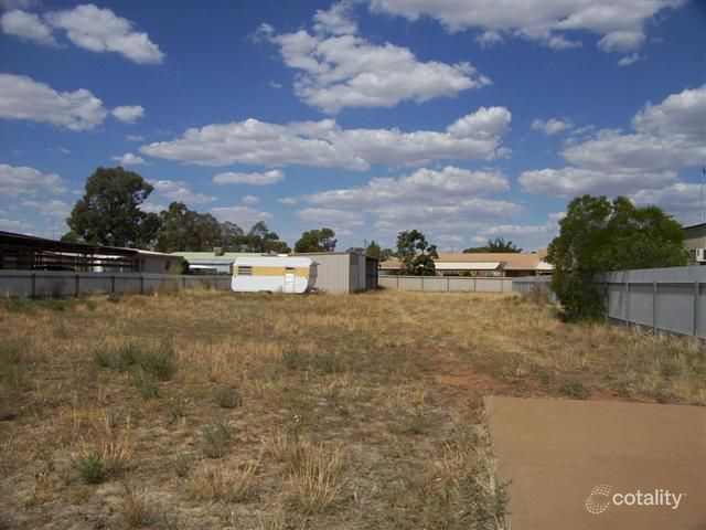 16 Elizabeth St, Donald, VIC 3480