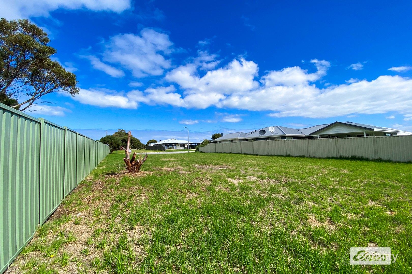 39 Mcglade Cl, Bremer Bay, WA 6338