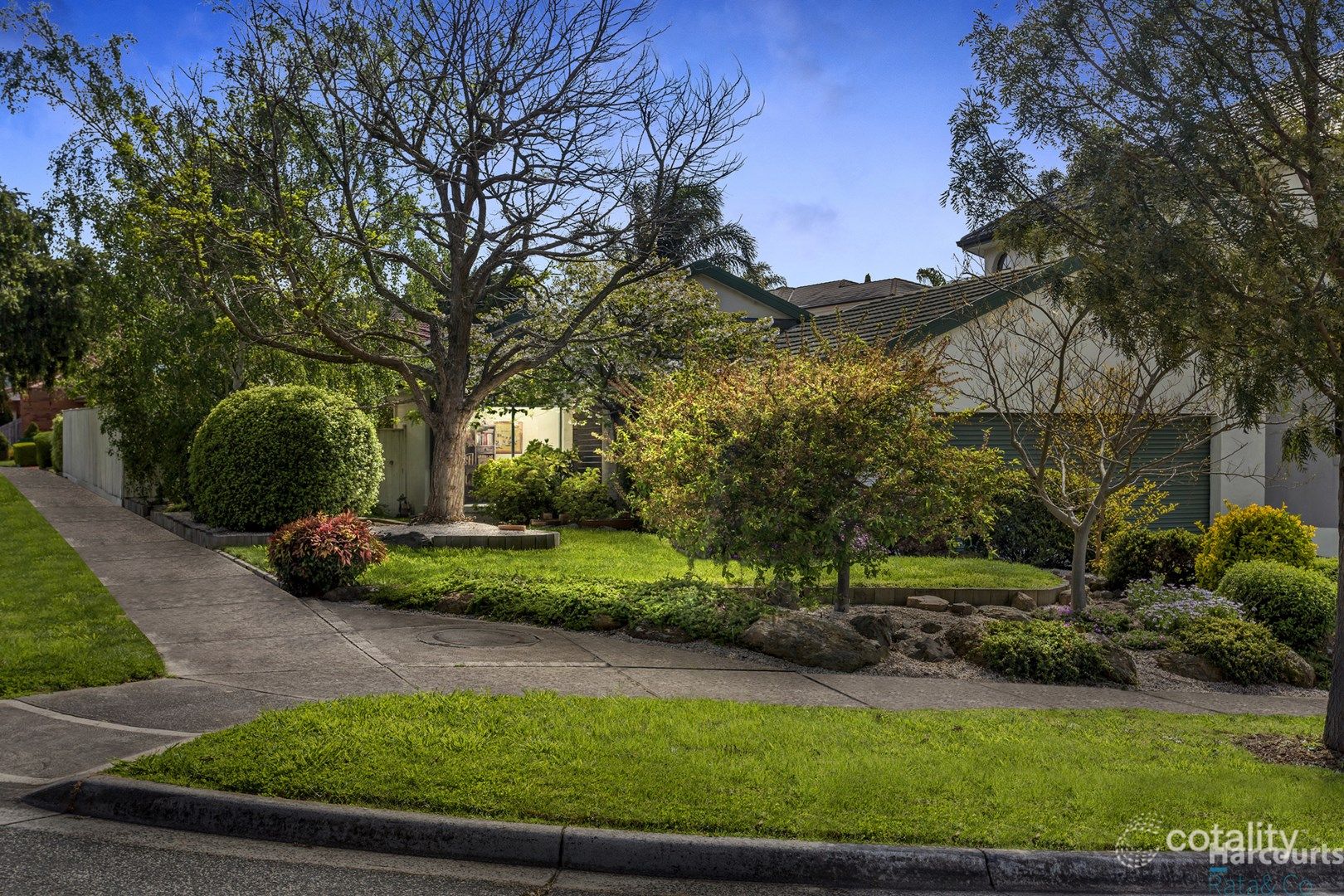 48 Grevillia Dr, Mill Park, VIC 3082