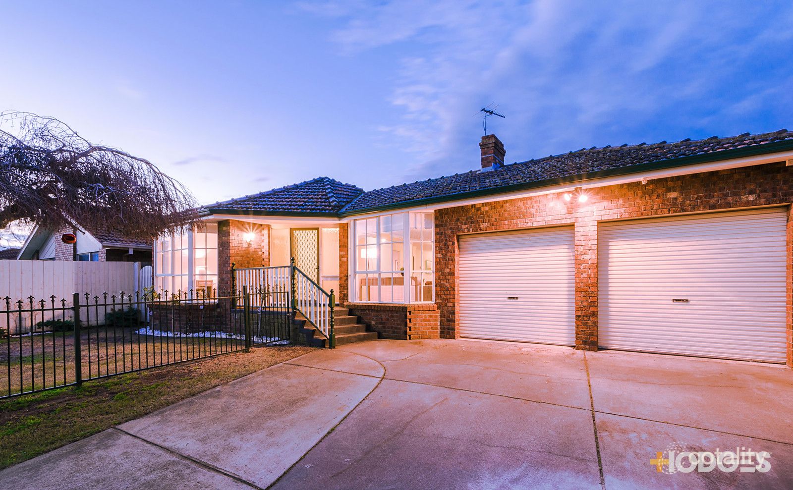 5 Nickson Cl, Dingley Village, VIC 3172