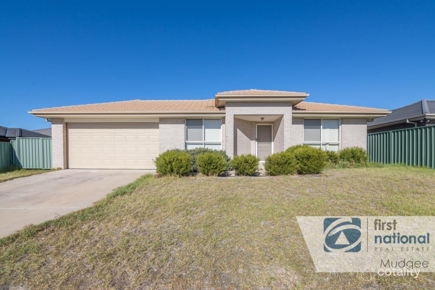 96 White Cir, Mudgee, NSW 2850