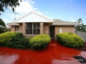1/39 Bemersyde Dr, Berwick, VIC 3806