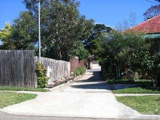 14b Queensbury Rd, Padstow Heights, NSW 2211