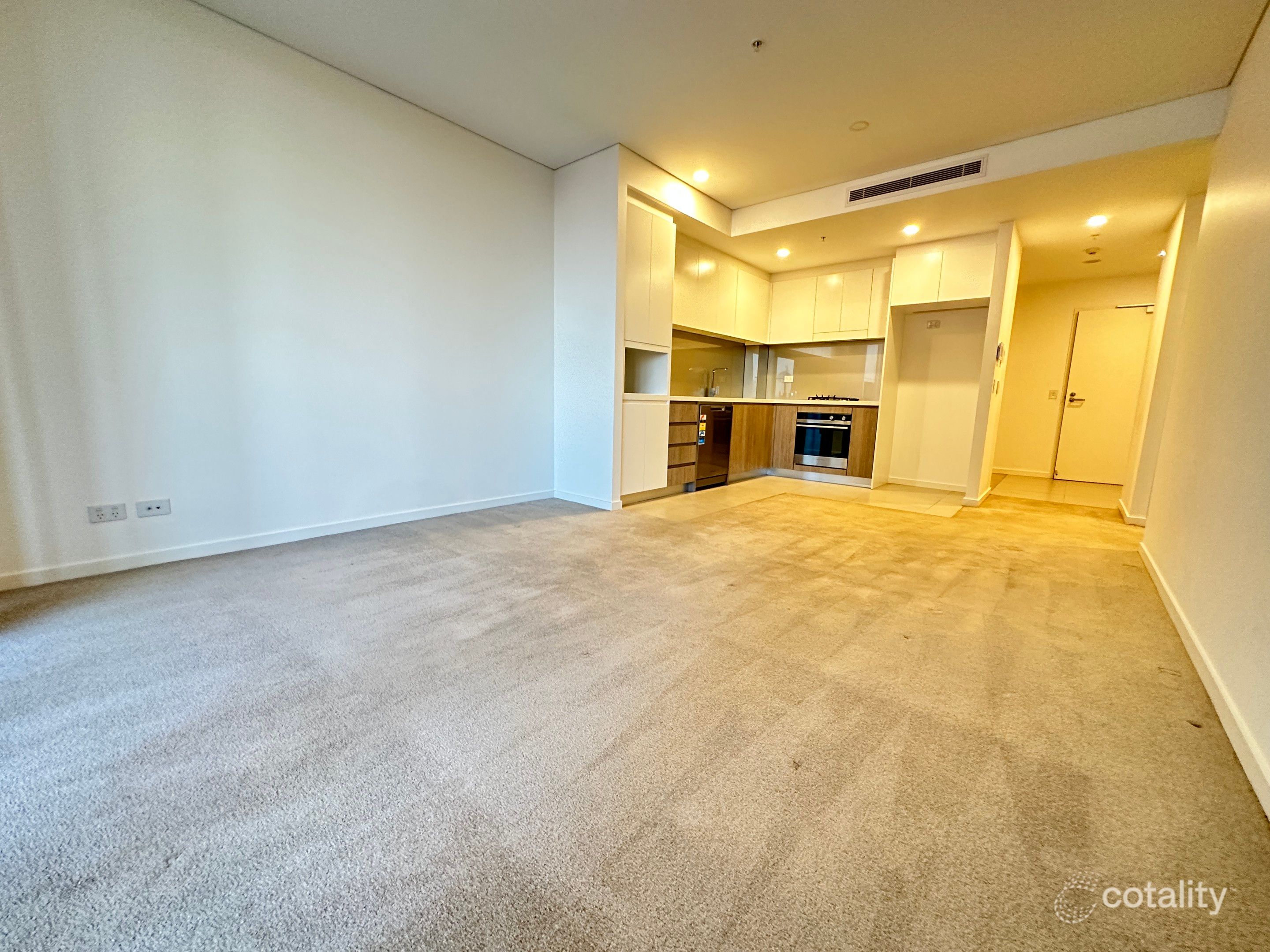 702/12 Northumberland Rd, Auburn, NSW 2144