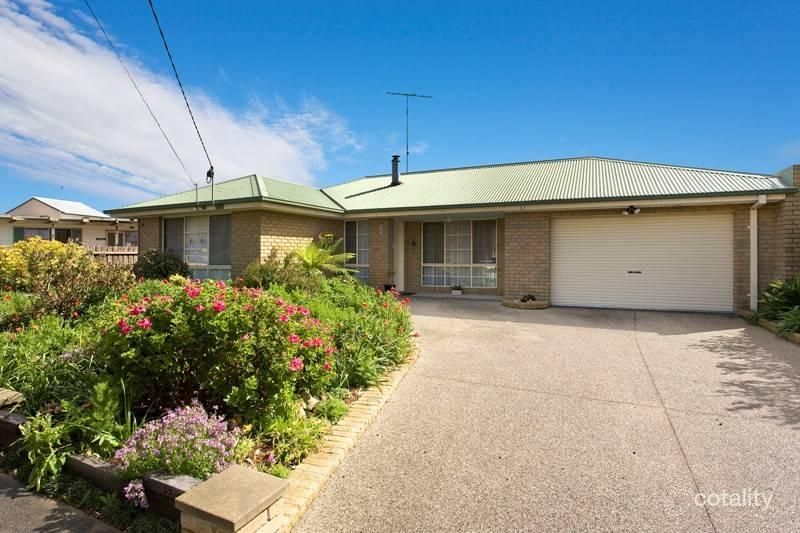 52 Knox Dr, Barwon Heads, VIC 3227