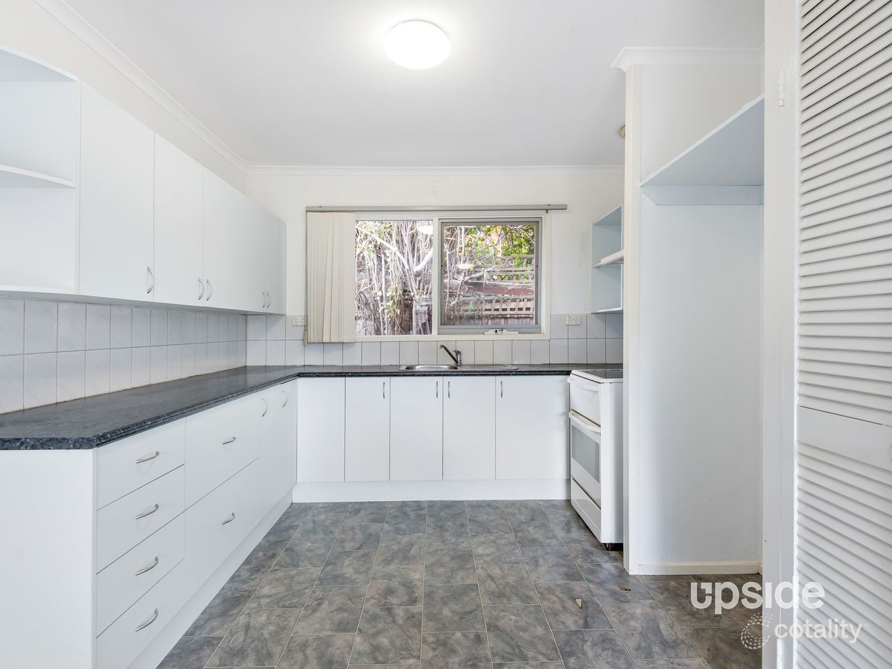 1/17 Catherine Pde, Frankston, VIC 3199